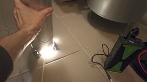 Обогреватель 12в в палатку или маленькое помещение из автолампы.