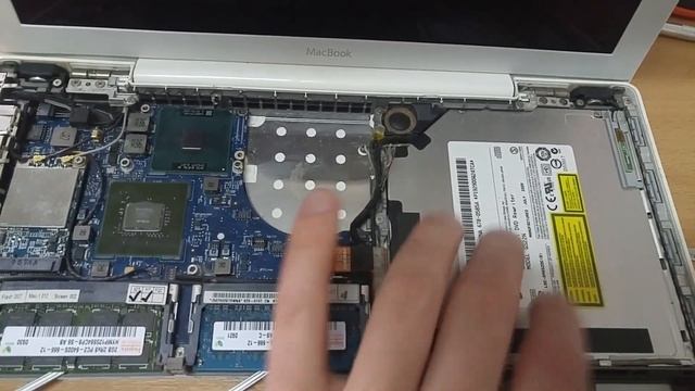 Apple MacBook 5.2 а1181 начинка, поменял термуху смотреть онлайн