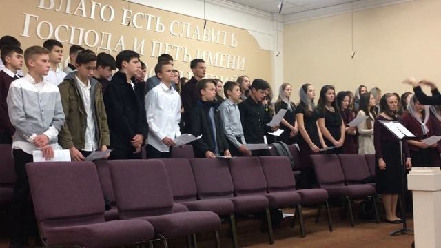 К нам осень пришла золотая смотреть онлайн