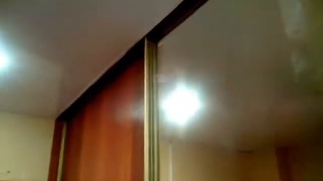 Встроенный шкаф и натяжной потолок смотреть онлайн