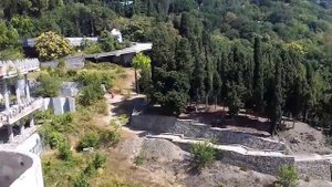 ??КРЫМ ОБНИЩАЛ.НЕДОСТРОЕННЫЕ ОТЕЛИ.Лазурное Алушта.