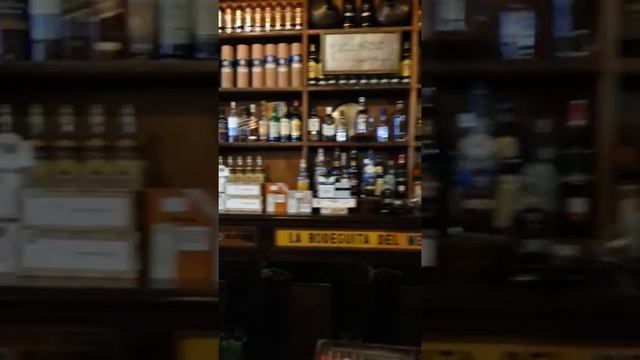 Mi visita a la Bodeguita del Medio La Habana Cuba смотреть онлайн