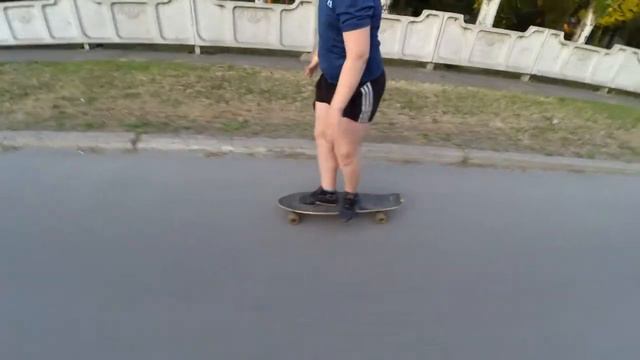 УПАЛ СО СКЕЙТА СЧЕСАЛ СЕБЕ РУКИ... смотреть онлайн