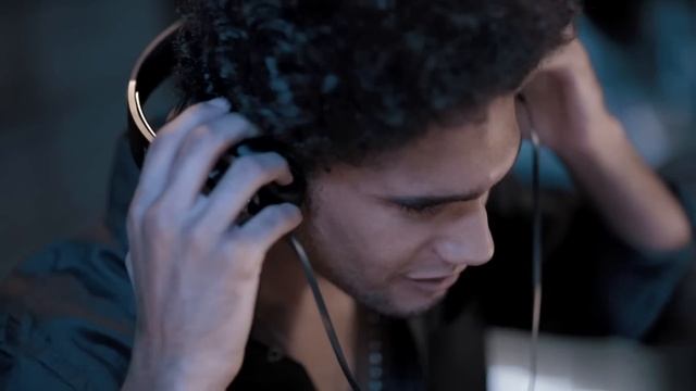 Sony Xperia Tablet S Walkman App смотреть онлайн