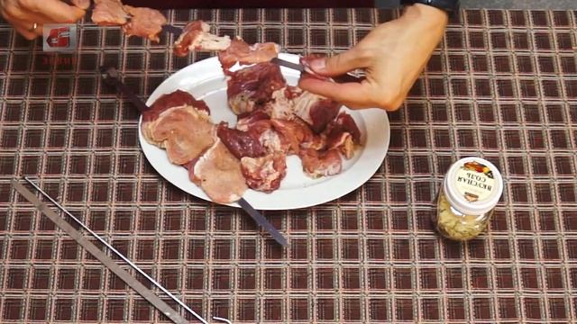 ЭЛВИН.РФ  Делаем шашлык из мяса свинины на электрической шашлычнице от ЭЛВИН