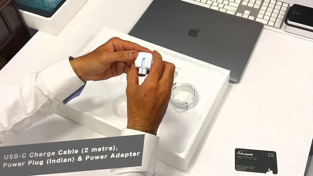 Quick Unboxing Apple MacBook Pro 15 Touch Bar 2018 Top-End Model смотреть онлайн