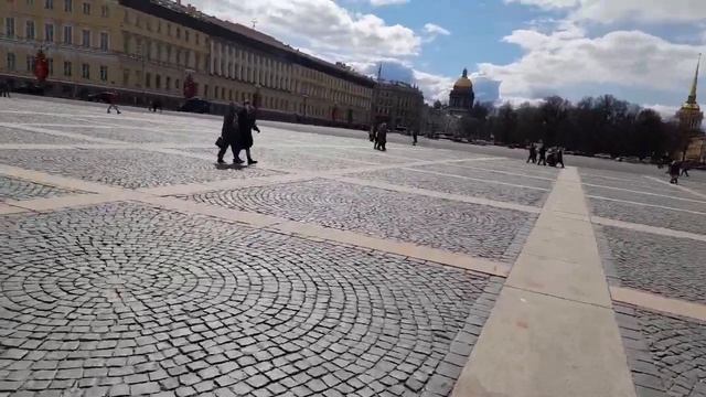 прогулка по Эрмитажу смотреть онлайн