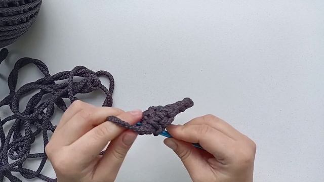 Круглая сумка шоппер крючком из шнура, Free crochet смотреть онлайн