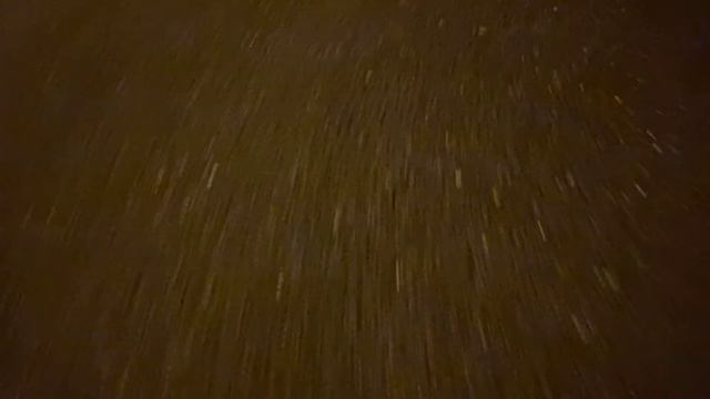 Kicking down garbage cans! смотреть онлайн