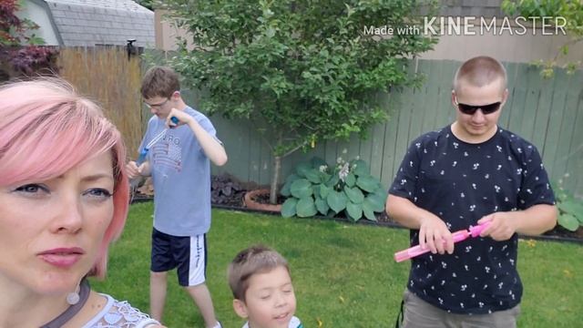 Мой День РОЖДЕНИЯ Готовим Гребешки и Криветки Папа Поет Жизнь в США. смотреть онлайн