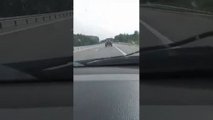 Трактор едет 120 км в час