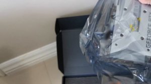 Gigabyte RTX 3070 Vision OC 8GB Unboxing in 4K