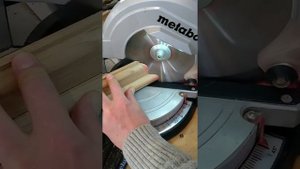 Изготовление карниза для двери своими руками