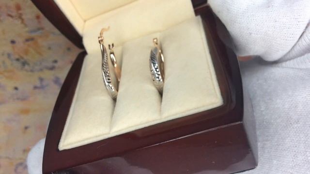 Золотые серьги . Строгино. Артикул: 136187 смотреть онлайн