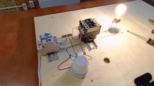 Фотоэлемент через контактор