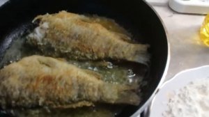 жареный карп с овощами