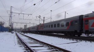 Электровоз ЭП1М-755 с поездом №382 Москва — Грозный