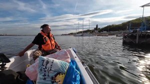 Путешествие по Волге 300 км на маленькой лодке с Женой. Цель - отведать чебурек Стоило ли оно того?