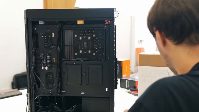Собираем компьютер из нового железа за 65.000 рублей! RX 6600 + i3 12100f!