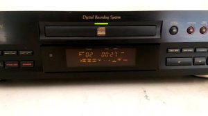 Pioneer PDR-555RW CD Recorder and Player