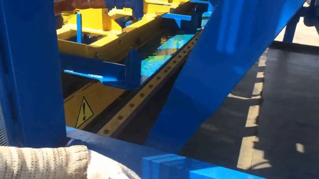 Вибропресс УПБ-СМ для изготовления блоков ФБС смотреть онлайн