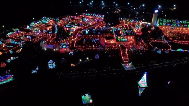 RELAXING CHRISTMAS MUSIC 2024: Soft Piano Music, Best Christmas Songs for Relax, Sleep, Study смотреть онлайн