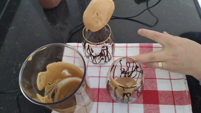 EVDE MEŞHUR KAHVEYİ KENDİN YAP ‼️ EN BASİT YÖNTEMLE STARBUCKS KAHVE YAPIMI ?‼️ SOĞUK KAHVE TARİFİ смотреть онлайн