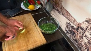 Турецкие овощные салаты  (2 вида: Кашик салат и Чобан салат)