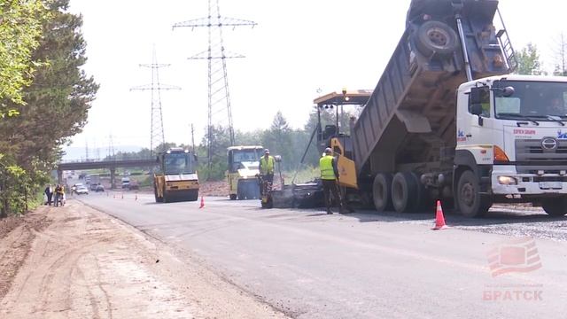 Пятилетний план строительства и реконструкции автомобильных дорог разработают в Иркутской области смотреть онлайн