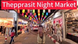 Ночной рынок  Thepprasit Night Market  ТомЯм с 10-ю креветками  Chulee Restaurant  Паттайя 2024