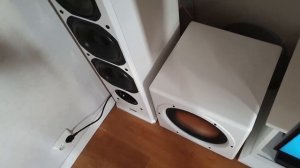 Dynavoice. Magical sound by Thunder T-12, center and DF-8