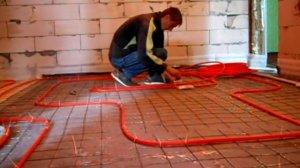 теплый пол под стяжку,системы отопления частныого дома