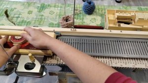 Вязальная машина Бразер Brohter kh 230, платинг и слип и тук с помощью отборных линеек