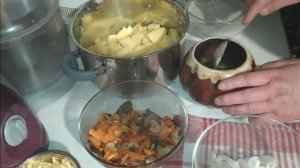 АППЕТИТНАЯ КАРТОШЕЧКА С ЗАМОРОЖЕННЫМИ ГРИБАМИ В ГОРШОЧКАХ.