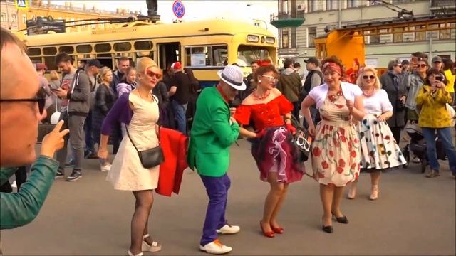 Санкт - Петербург. Парад ретро-транспорта. Ретро - стиль. Май 2021 смотреть онлайн