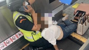 НОВОСТИ❗Женщину Затянуло В Эскалатор В Аэропорту Бангкока [Тайланд]❗