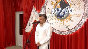 «Гости приехали!»: актер театра и кино, композитор и исполнитель Иван Замотаев