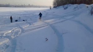 Мини снегоход обзор, тест драйв. (Мотосамокат на гусенице)