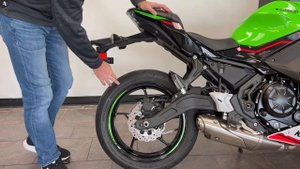 Kawasaki Ninja 400 vs Ninja 650 - Complete In Depth Comparison