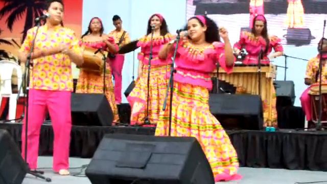 daniela escobar zea y Semillas de Majagua - petronito 2013 смотреть онлайн