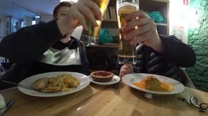 Мукбанг ОБЪЕЛИСЬ на 600 р от ПУЗА) ??? Изучаем НЕДОРОГОЕ кафе в Санкт Петербурге, ужин