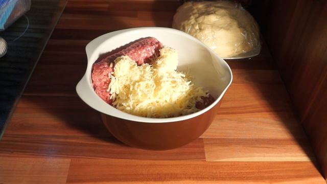 Чебуреки по домашнему, простейший рецепт / Жизнь в Германии смотреть онлайн