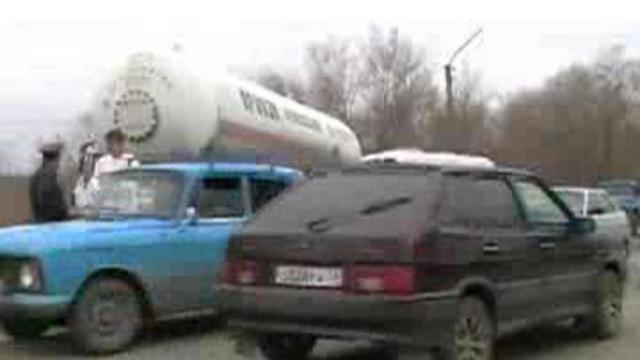 Маз столкнулся с тремя авто
