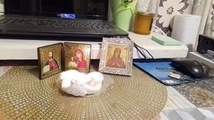 Если ребëнок плачет и не спит‼️??