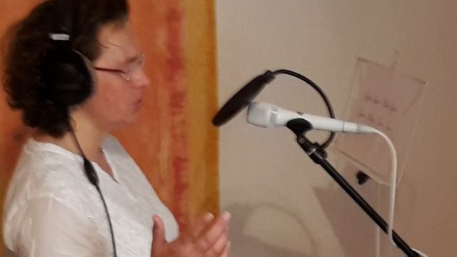 Mantra Recording with Shakti & Shiva смотреть онлайн