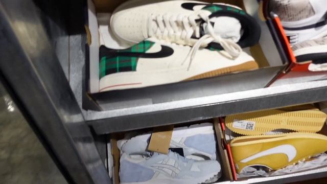 #GeledahToko | TOKO SNEAKER TERLENGKAP DI JAKARTA! Kick Avenue Hypequarter! смотреть онлайн