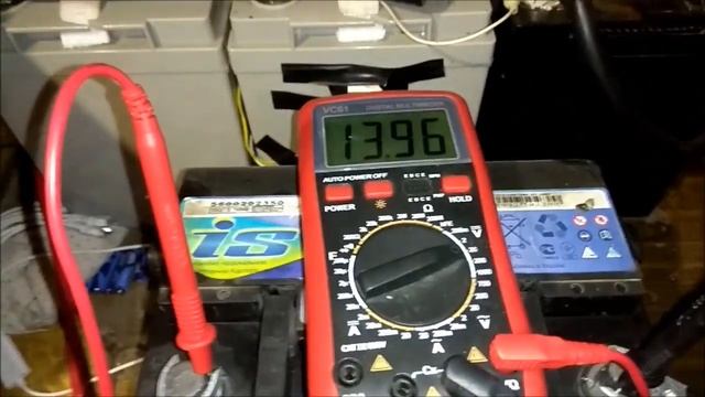 Заряд акб 12 Вольт для авто в солнечной электростанции смотреть онлайн