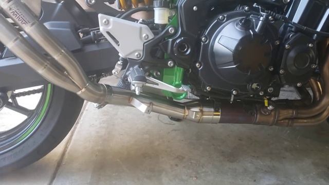 2022 Z900SE bread box delete and Mivv Double Gun slip on смотреть онлайн