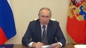 Владимир Путин потребовал не допустить вывоза за границу всего урожая