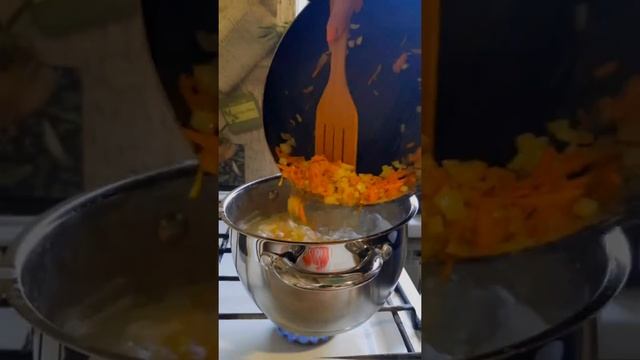 Рыбный супчик из консервов за 20 мин) Быстро, легко и вкусно) #рыбныйсуп смотреть онлайн